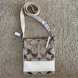 Coach Swingpack KhakiCream Signature Stripe Leather Bag
